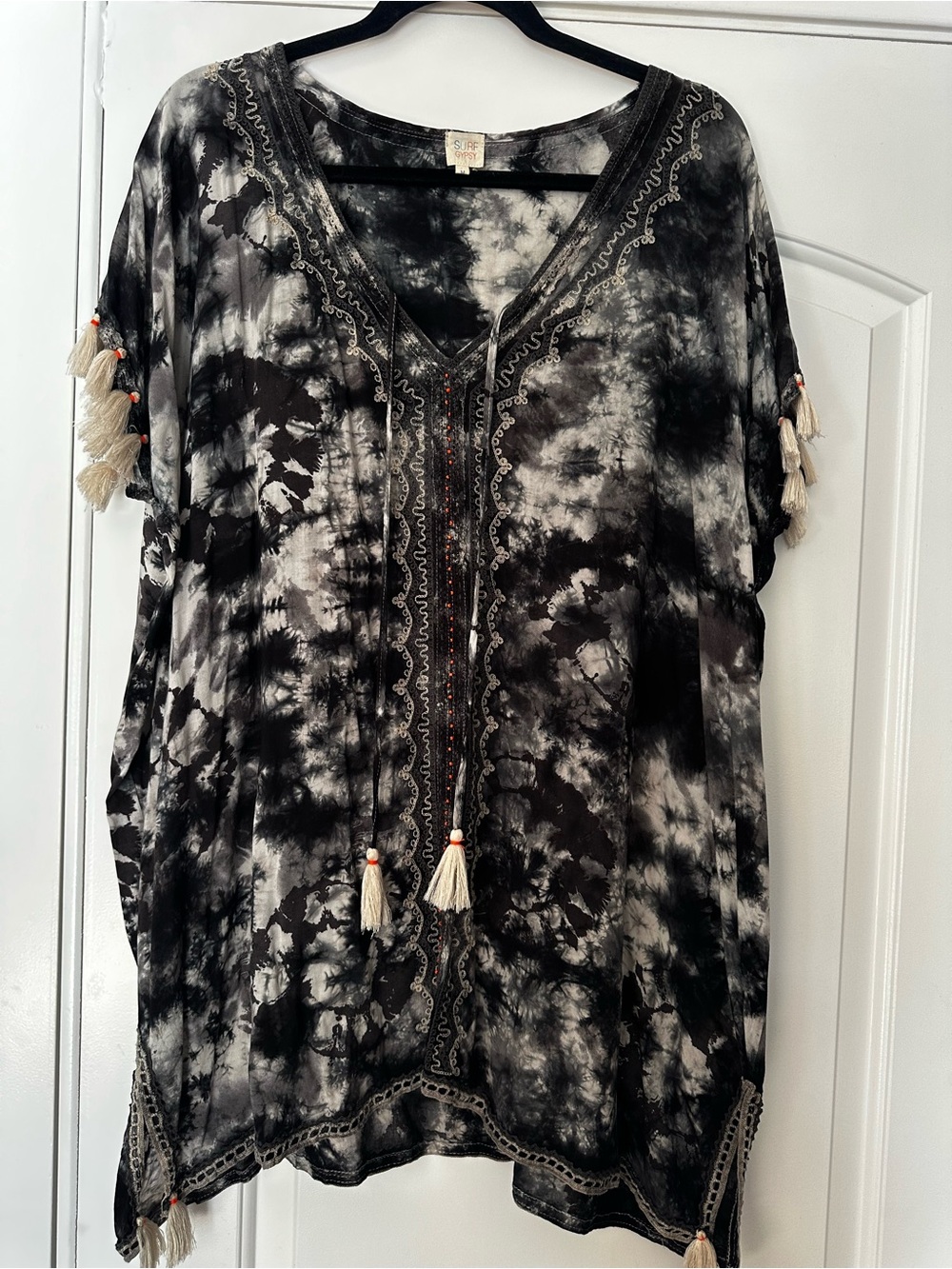 Surf Gypsy Black & White Tie-Dye V-Neck Tassel Coverup